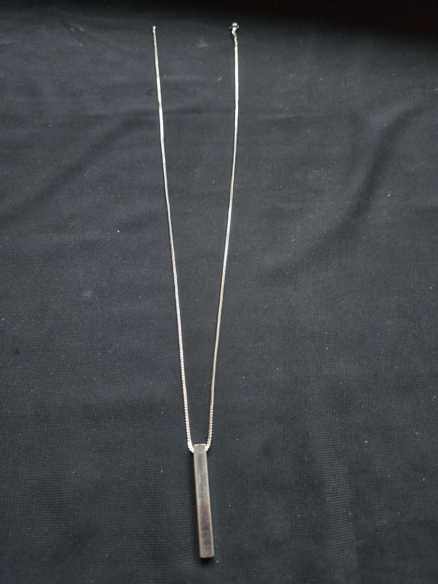 The Frost Bar – Silver Drop Pendant 💎